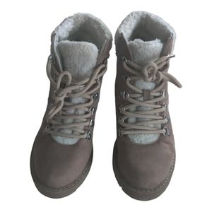 White Mountain Women's Dynamite Hiking Boots, Size 6.5M, Brown.